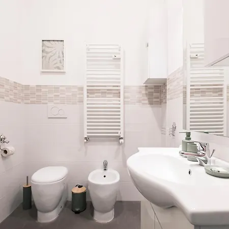 Appartamento Cozy In Piazza 5 Giornate By Easylife Milano