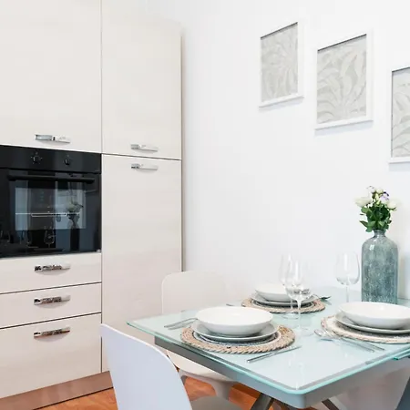 Cozy In Piazza 5 Giornate By Easylife * Milano